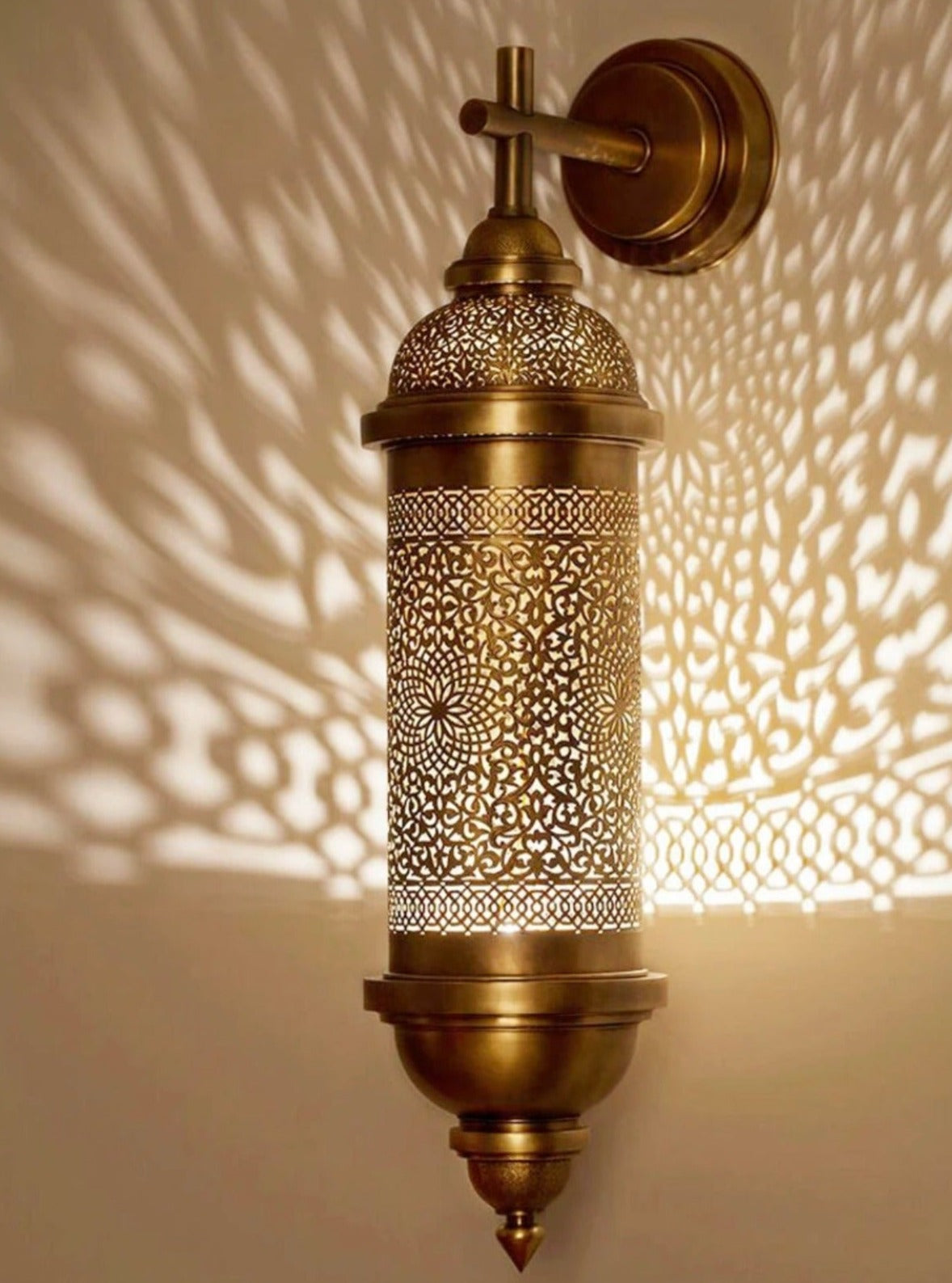 Handcrafted Moroccan Brass Wall Lamp - Shadow Art - Ref.1186