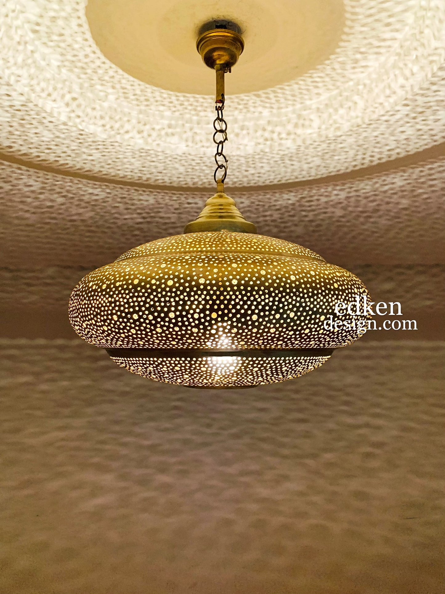 EDKEN LIGHTS - Moroccan Ceiling Pendant Antique Brass Lamp Moroccan Pendant Lighting Chandelier Lighting Moroccan Ceiling lamps